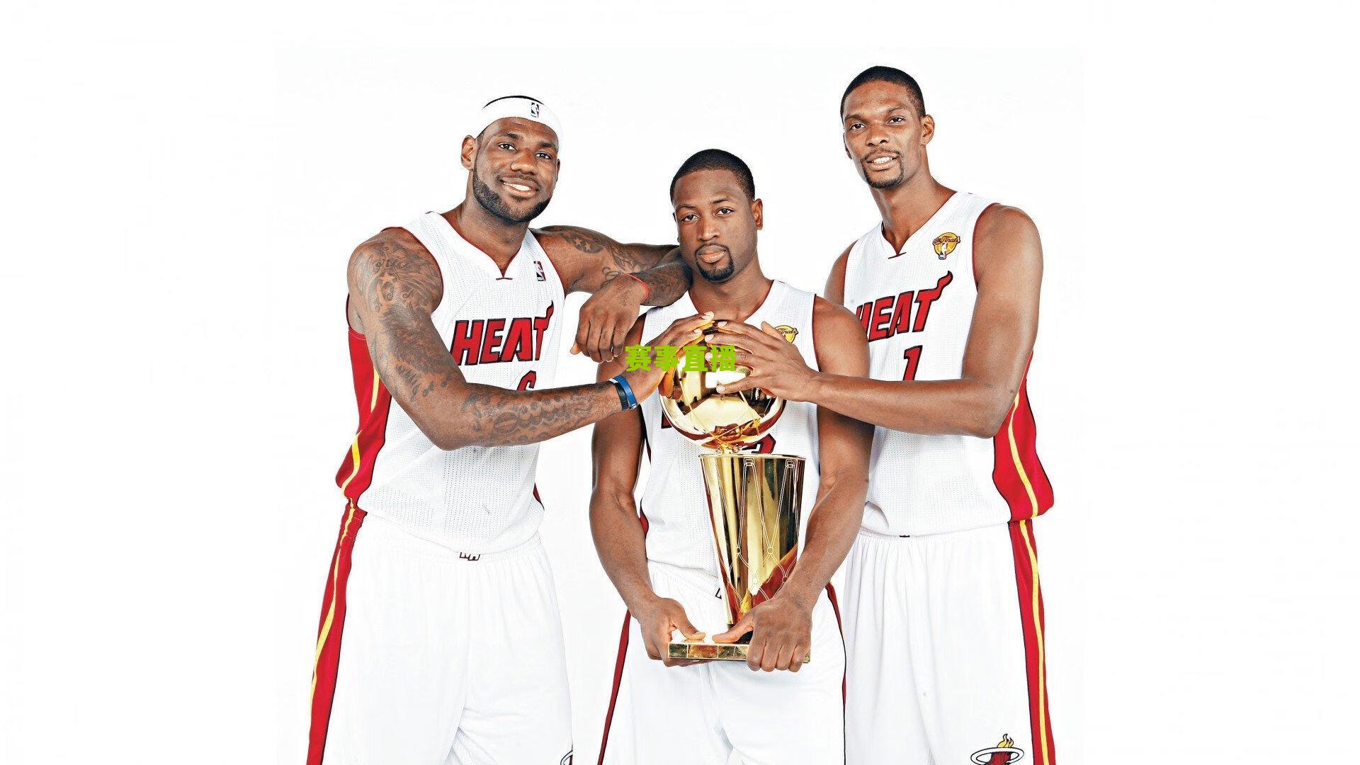 残阵湖人战略性轮换 主场29分溃败雄鹿暴露深度危机